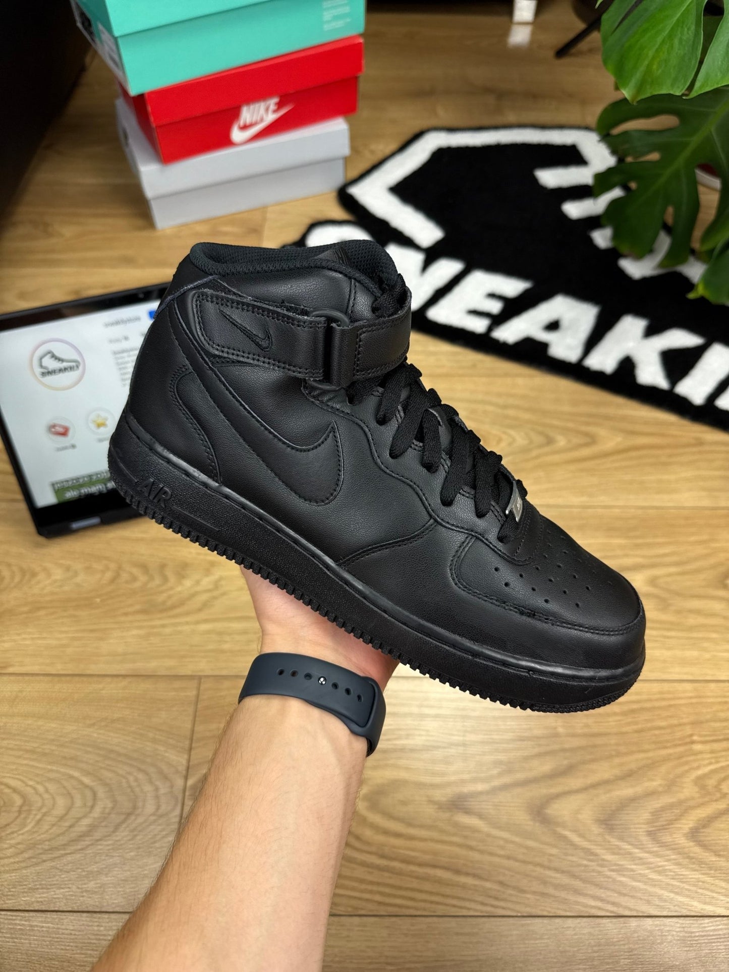 Nike Air Force 1 Mid (44.5)