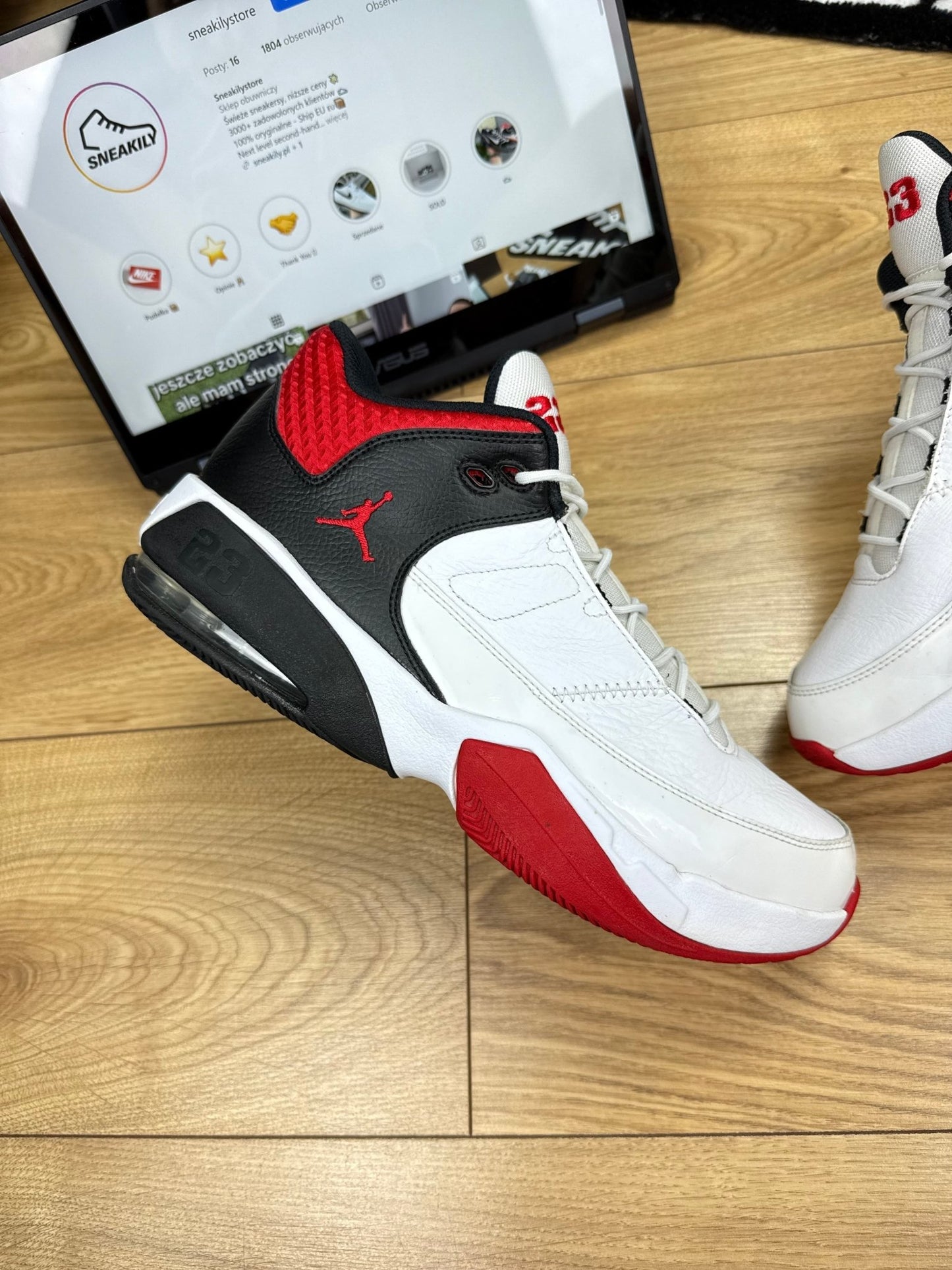 Nike Air Jordan Max Aura 3 (45.5)