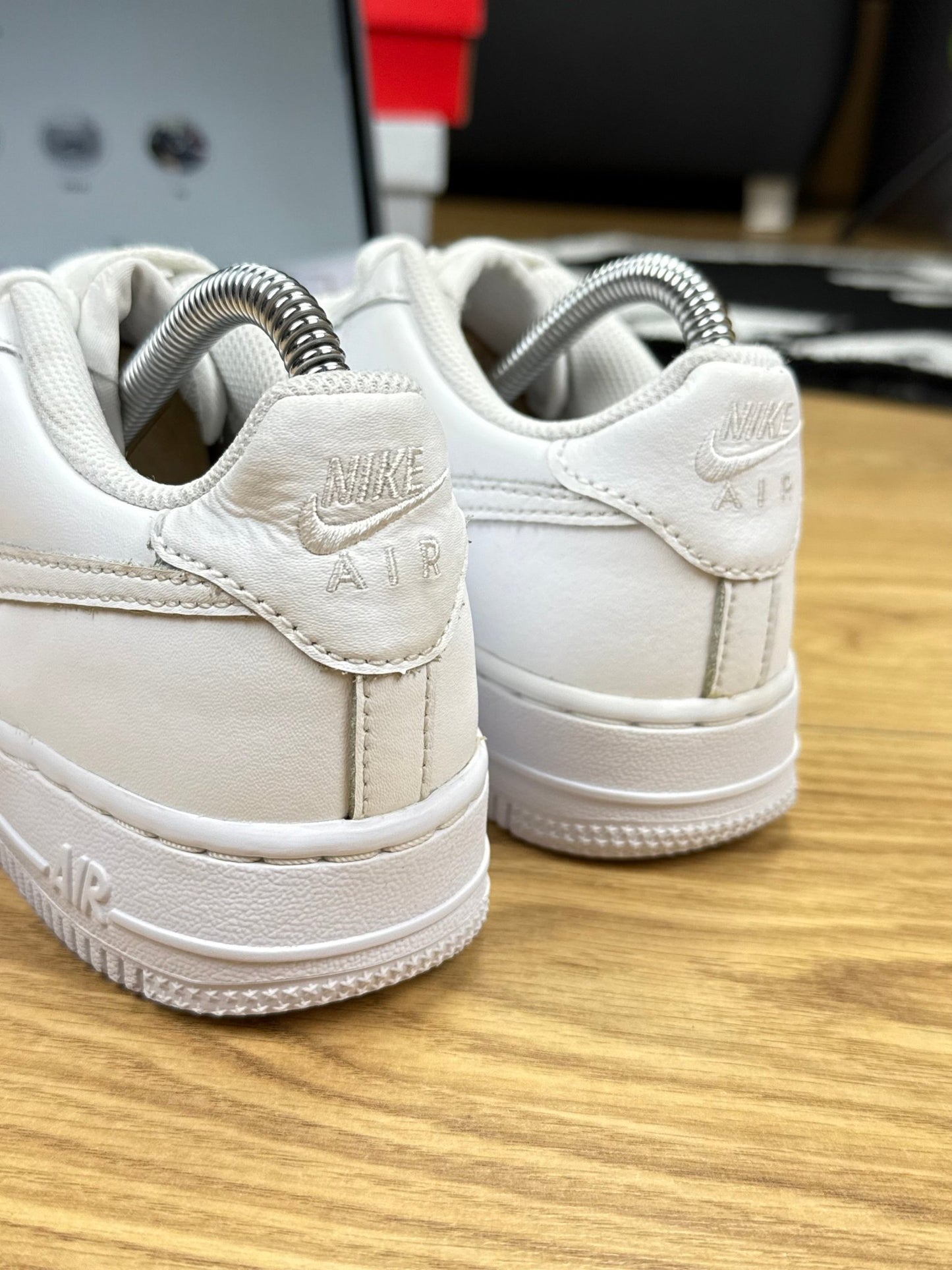 Nike Air Force 1 Low (36.5)