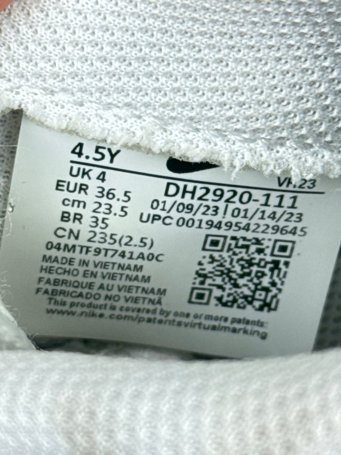 Nike Air Force 1 Low (36.5)