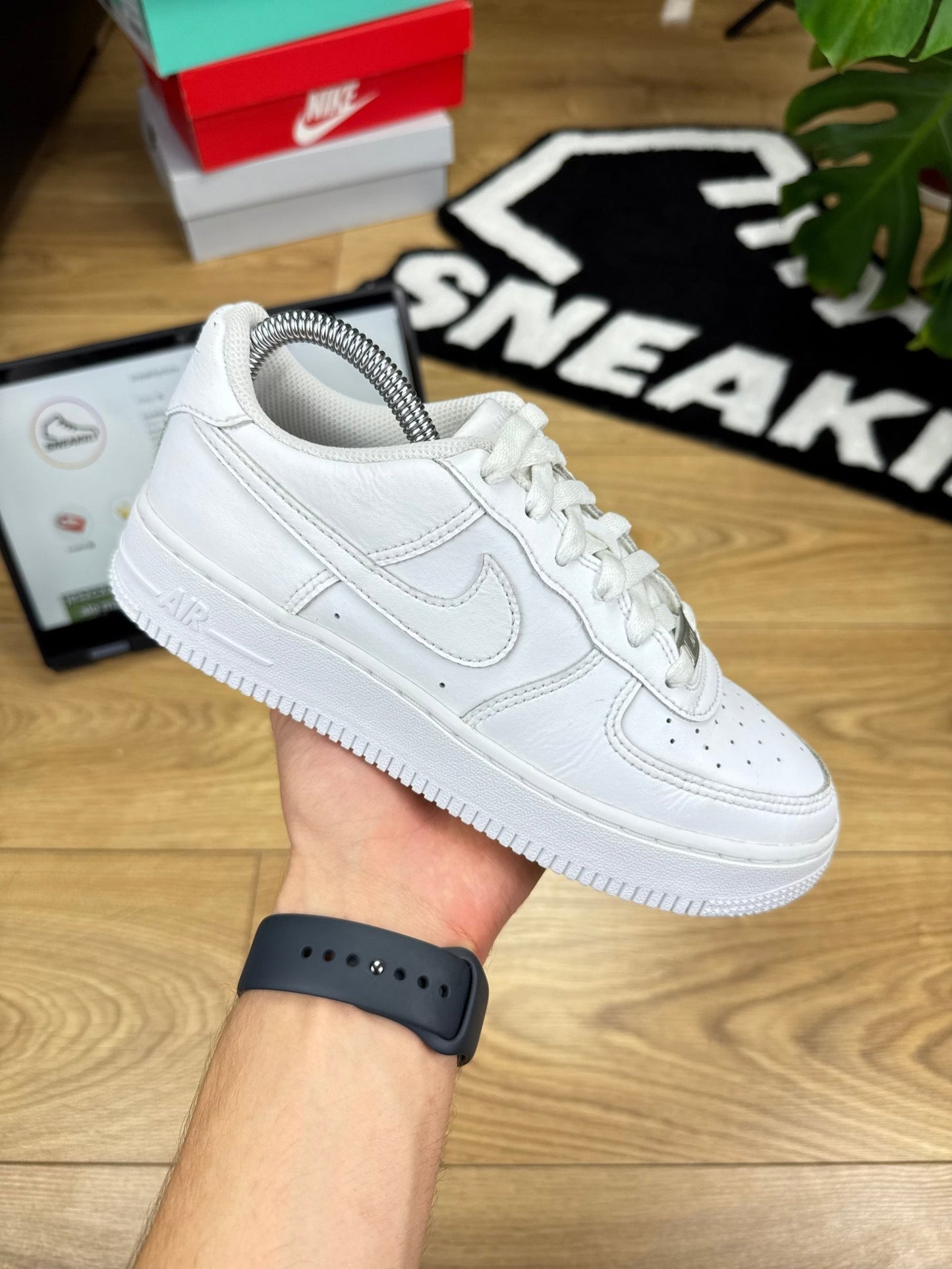 Nike Air Force 1 Low (36.5)