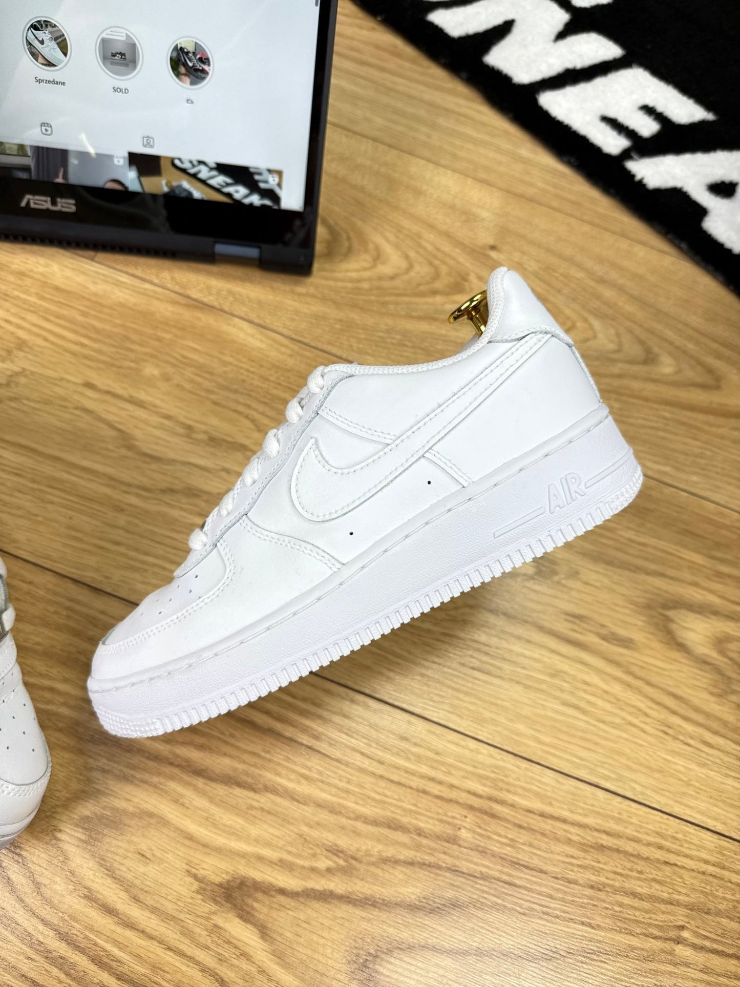 Nike Air Force 1 Low (38.5)