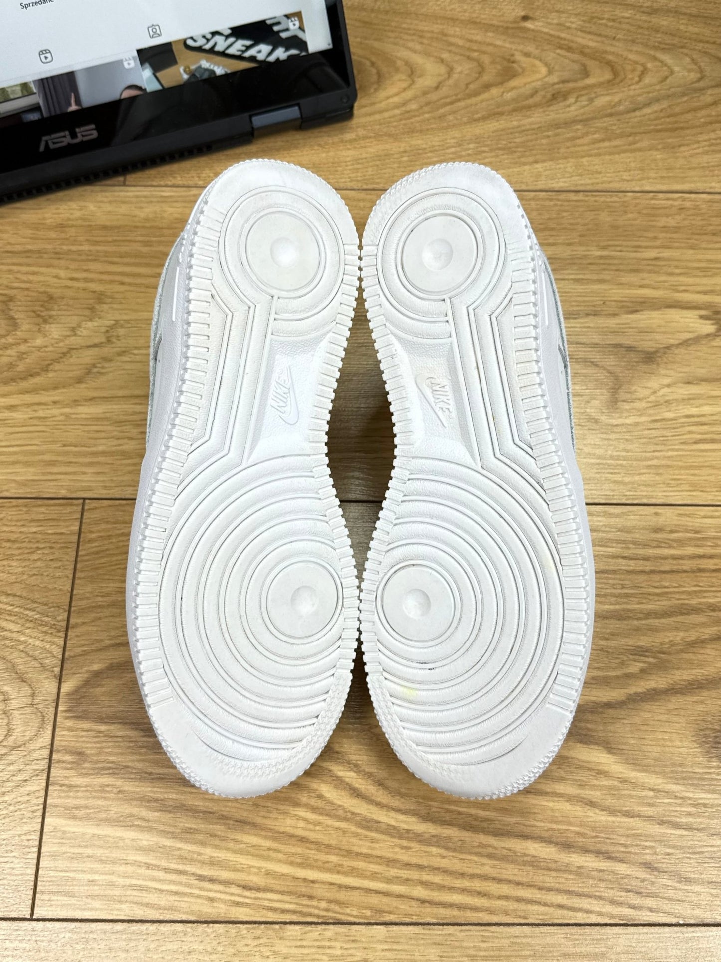 Nike Air Force 1 Low (38.5)