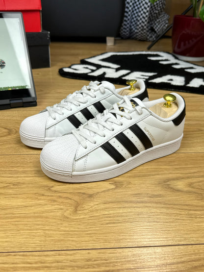 Adidas Superstar (40)