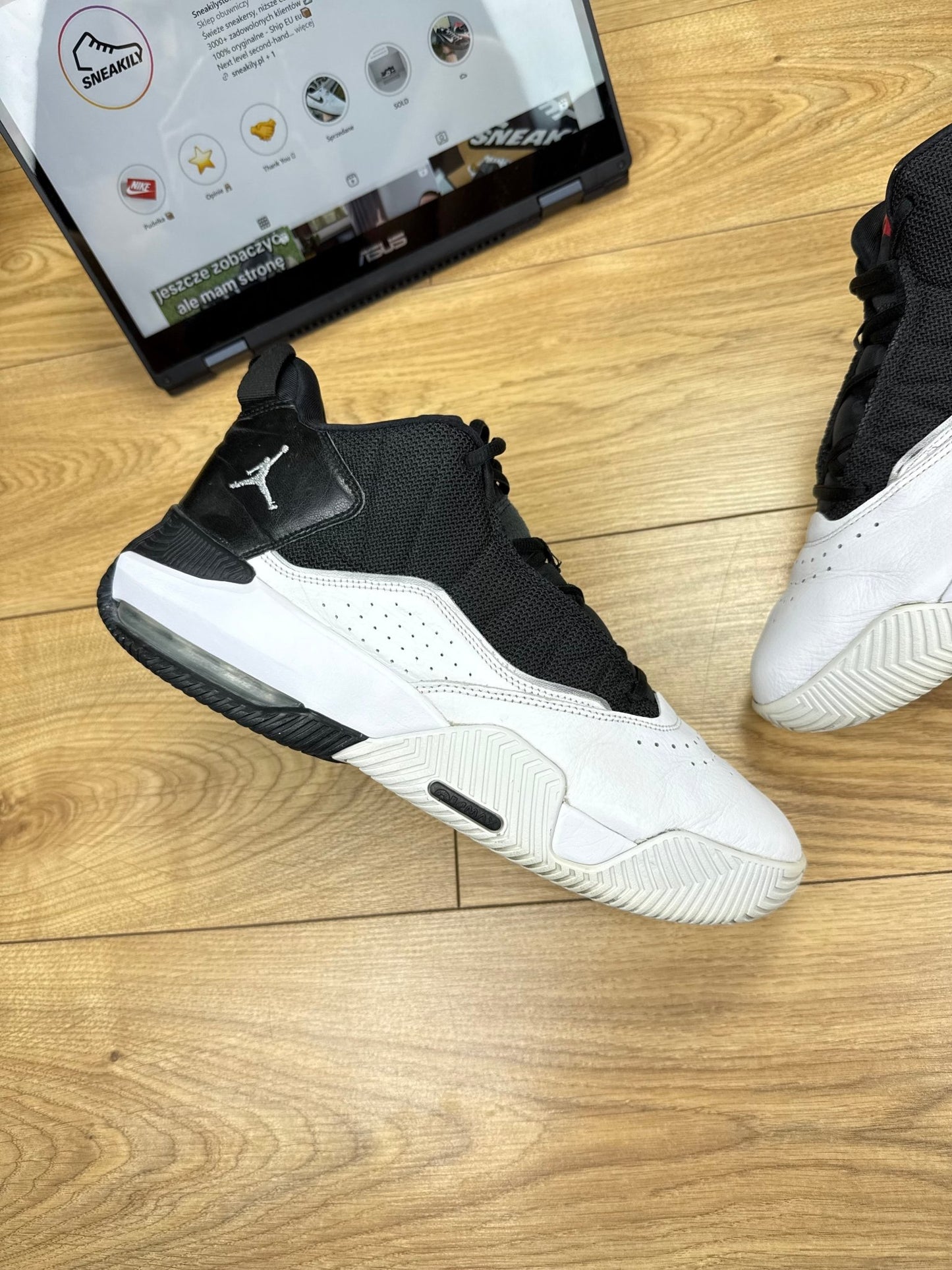 Nike Air Jordan Stay Loyal (46)