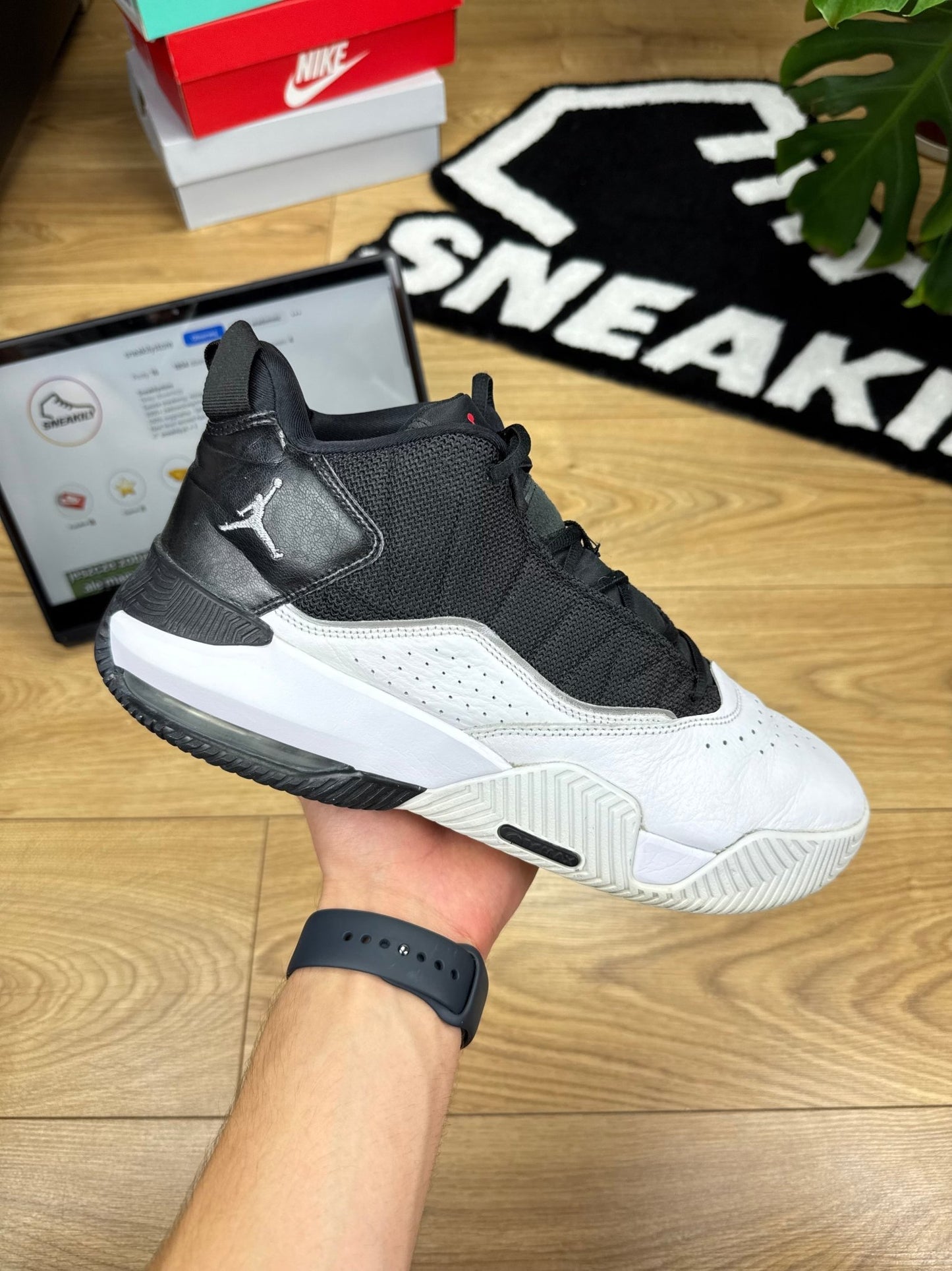 Nike Air Jordan Stay Loyal (46)