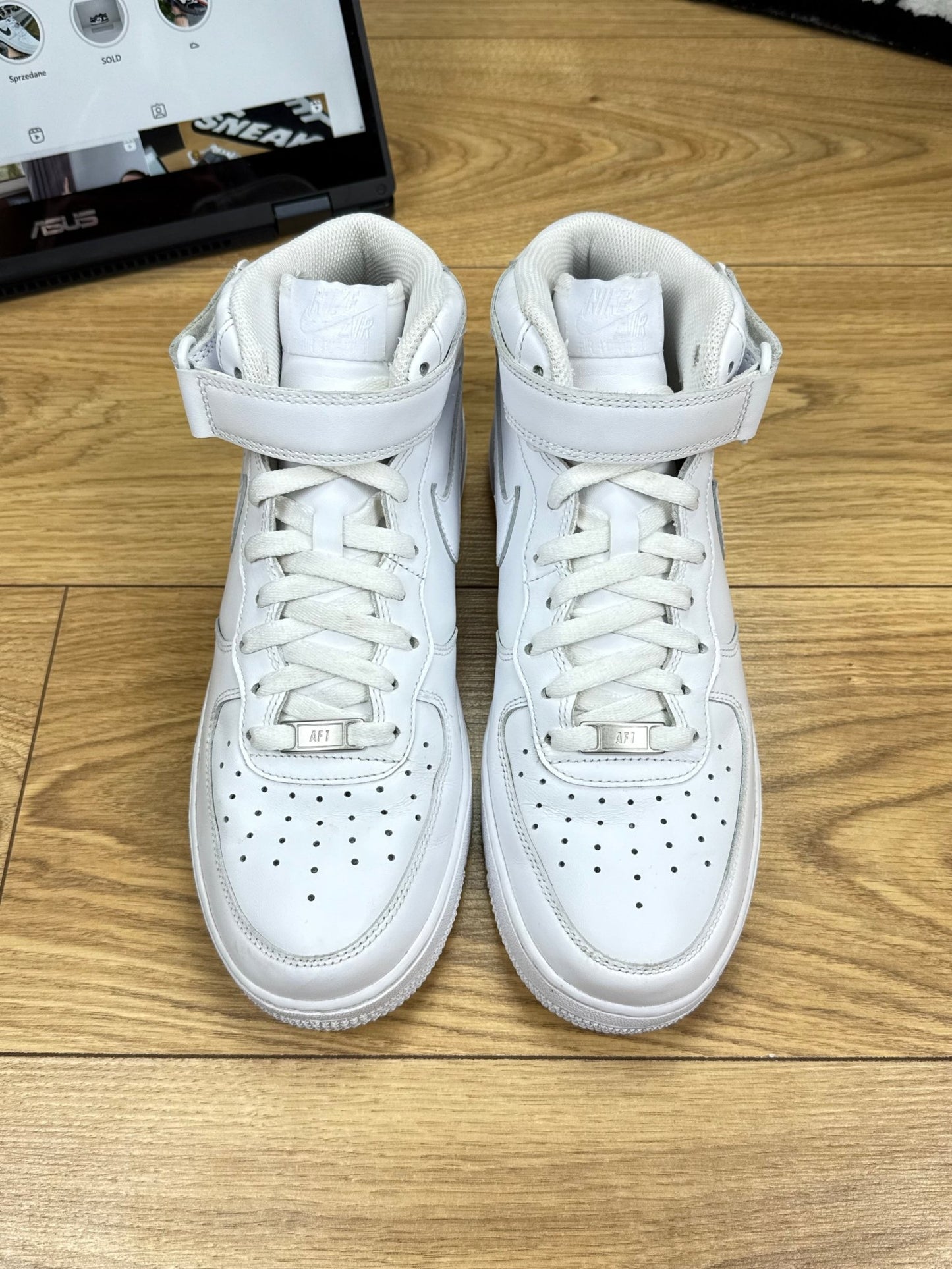 Nike Air Force 1 Mid (42.5)