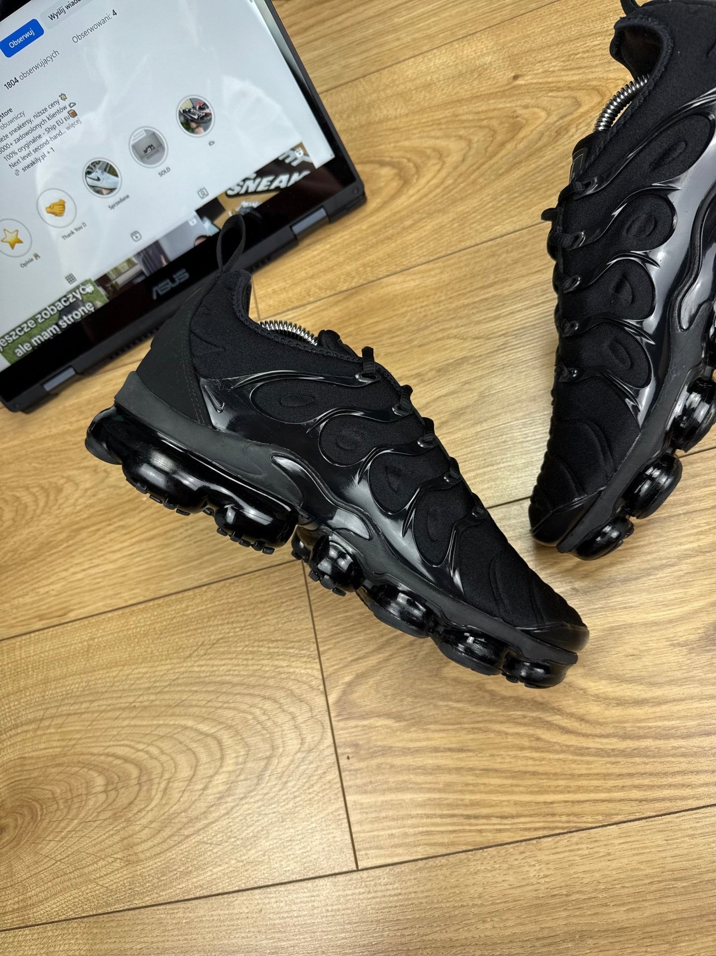 Nike Air Vapormax Plus (42.5)