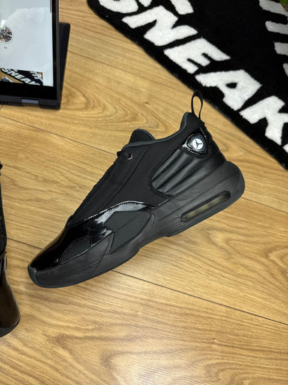 Nike Air Jordan Max Aura 6 (44)