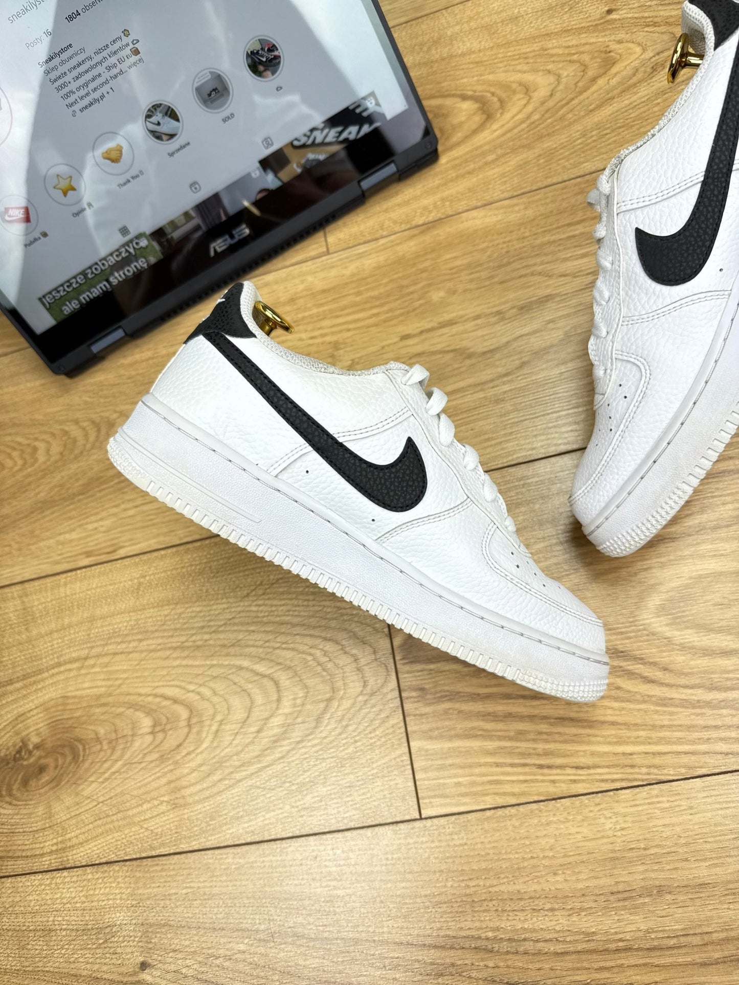 Nike Air Force 1 Low (40)