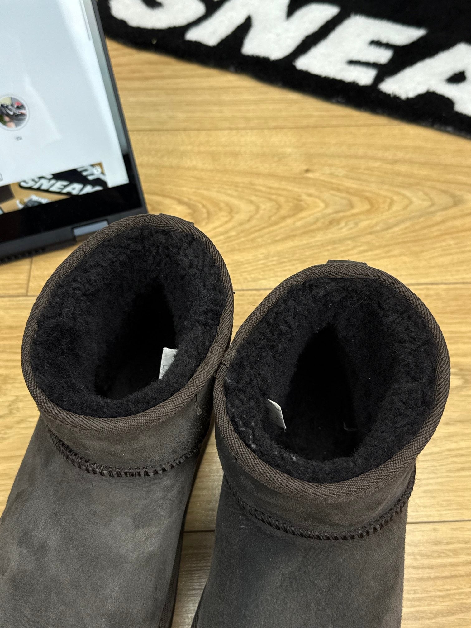EMU Australia Stinger Micro Flatform Black — buty sportowe damskie w bardzo dobrym stanie rozmiar 40, opcjonalne zdjęcie 1