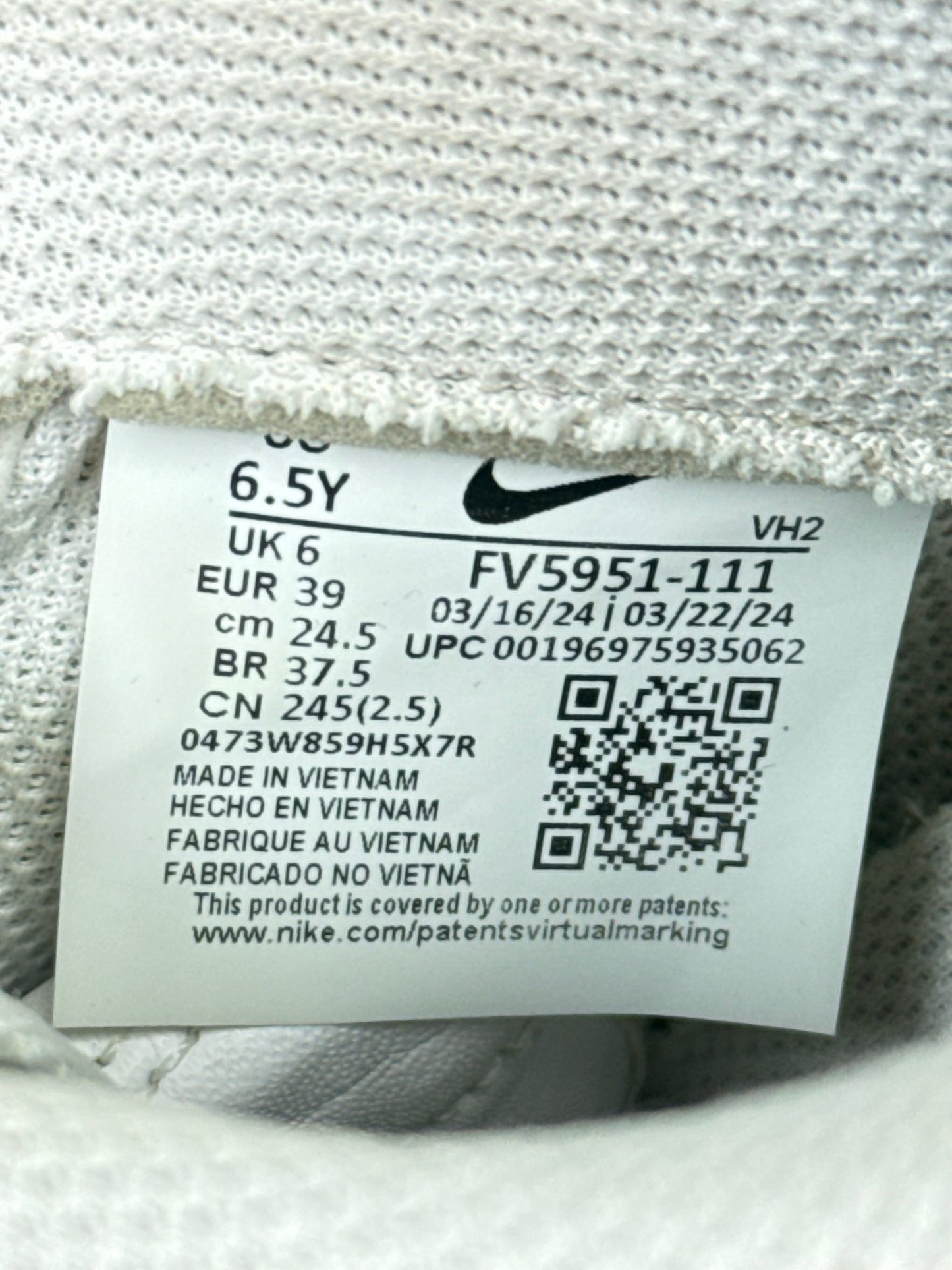 Nike Air Force 1 Low (39)