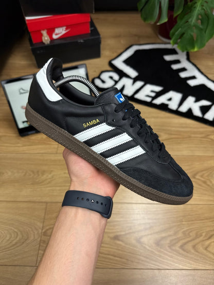 Adidas Samba (45 1/3)
