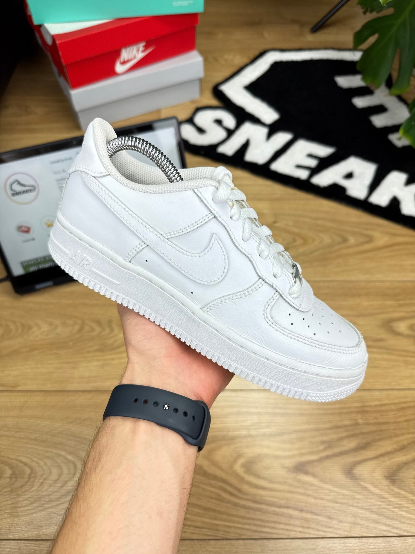 Nike Air Force 1 Low (38)