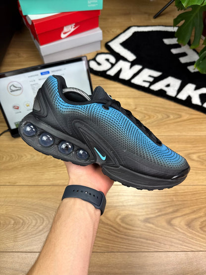 Nike Air Max DN (44.5)