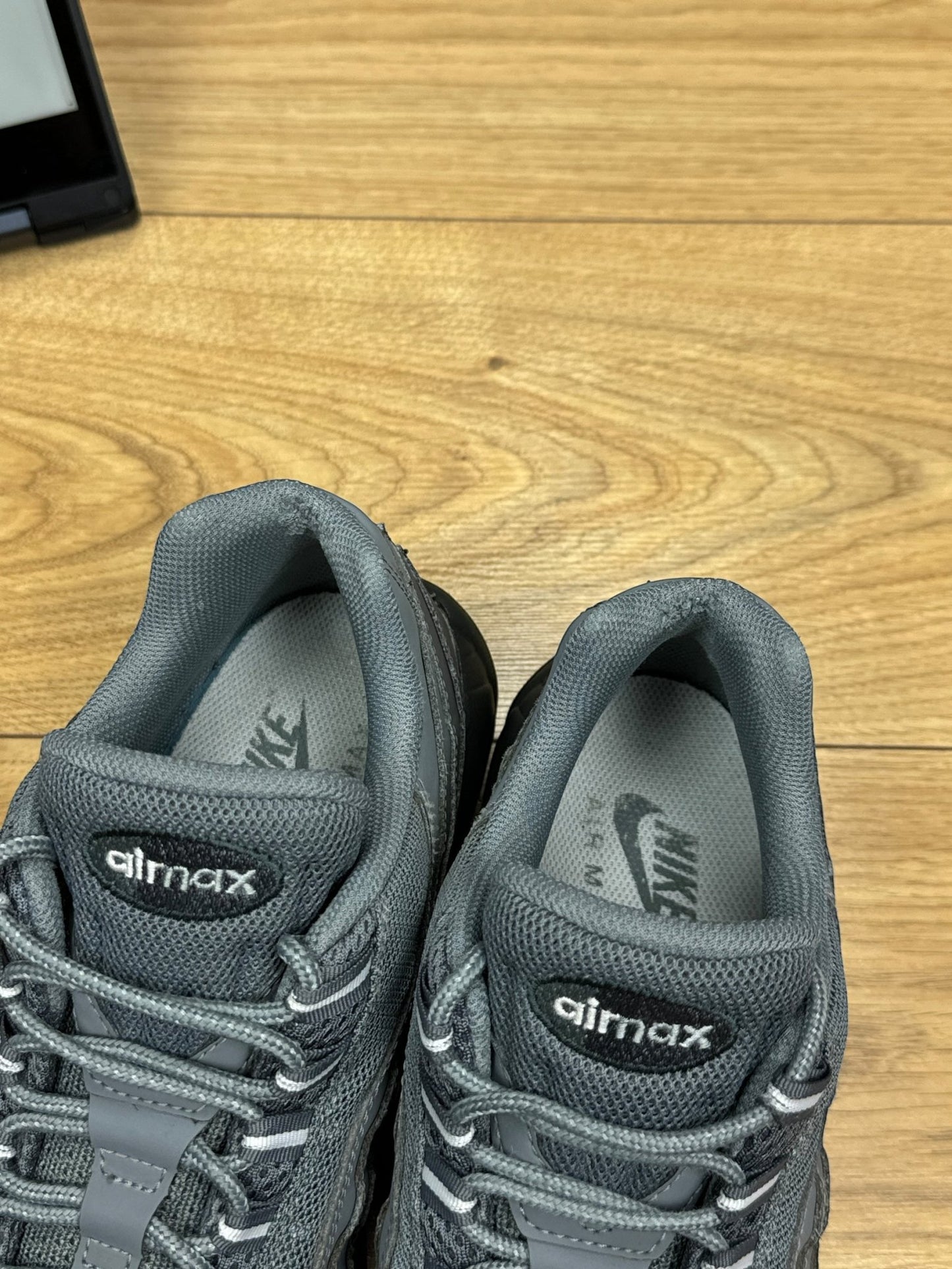 Nike Air Max 95 (42.5)