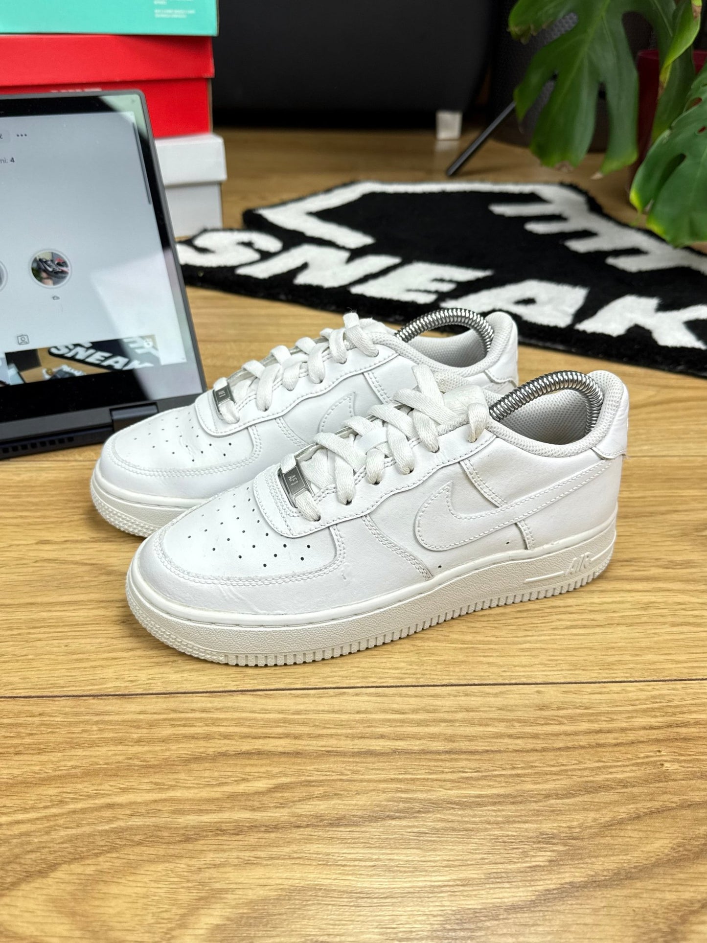 Nike Air Force 1 Low (36.5)