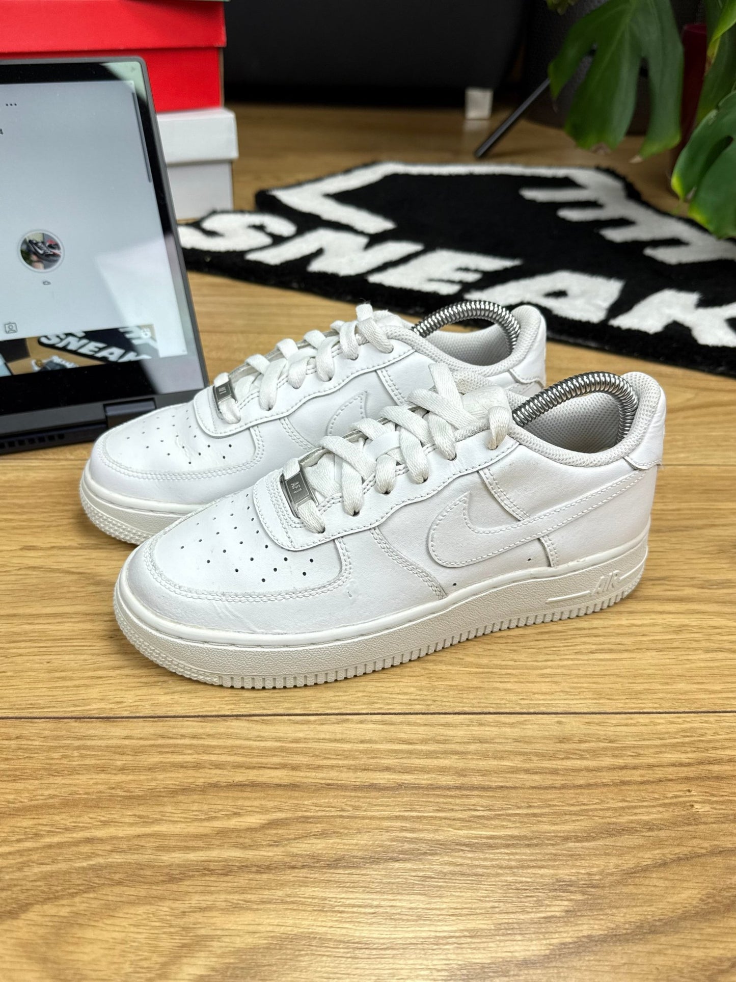 Nike Air Force 1 Low (36.5)