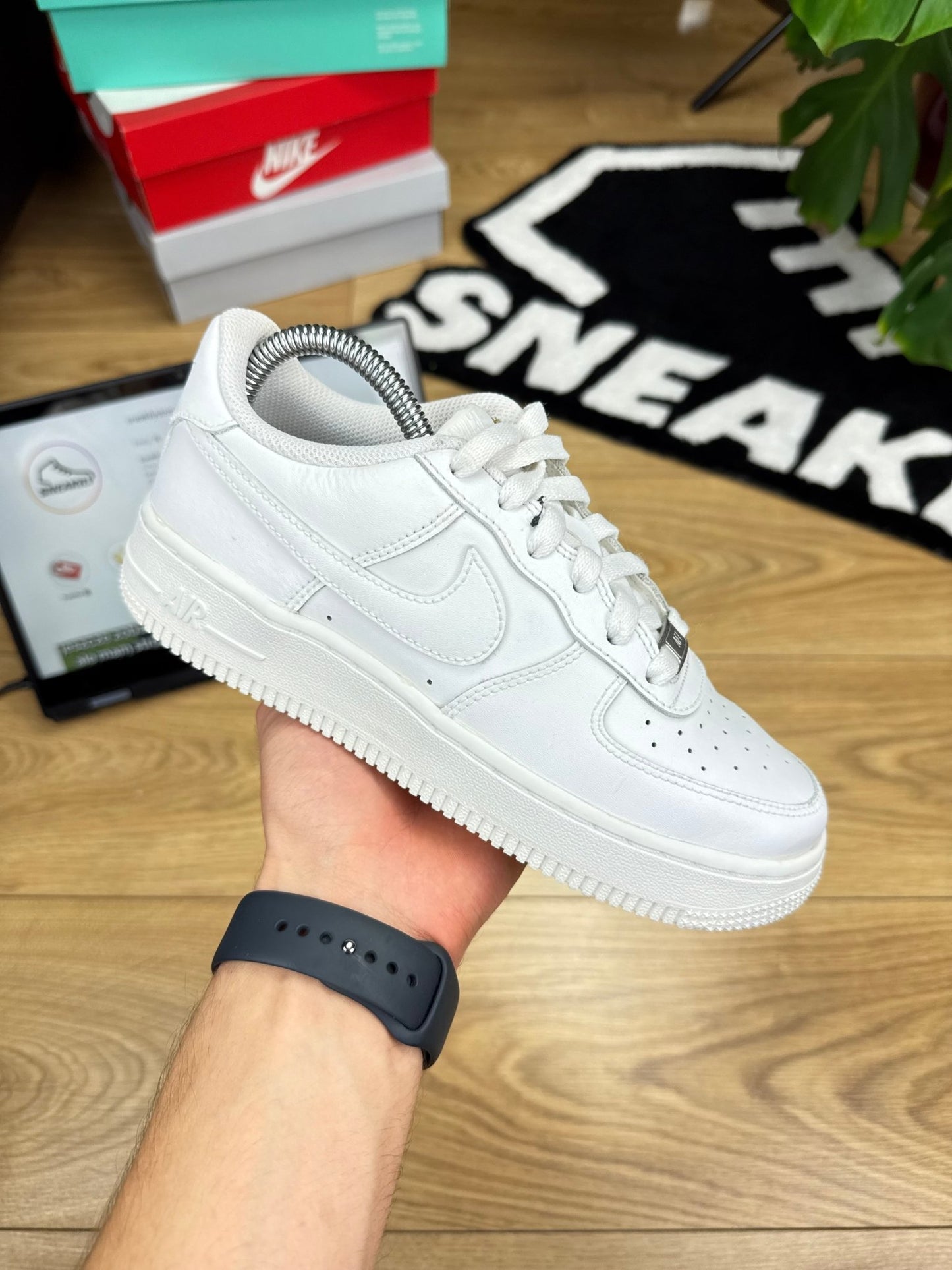 Nike Air Force 1 Low (36.5)