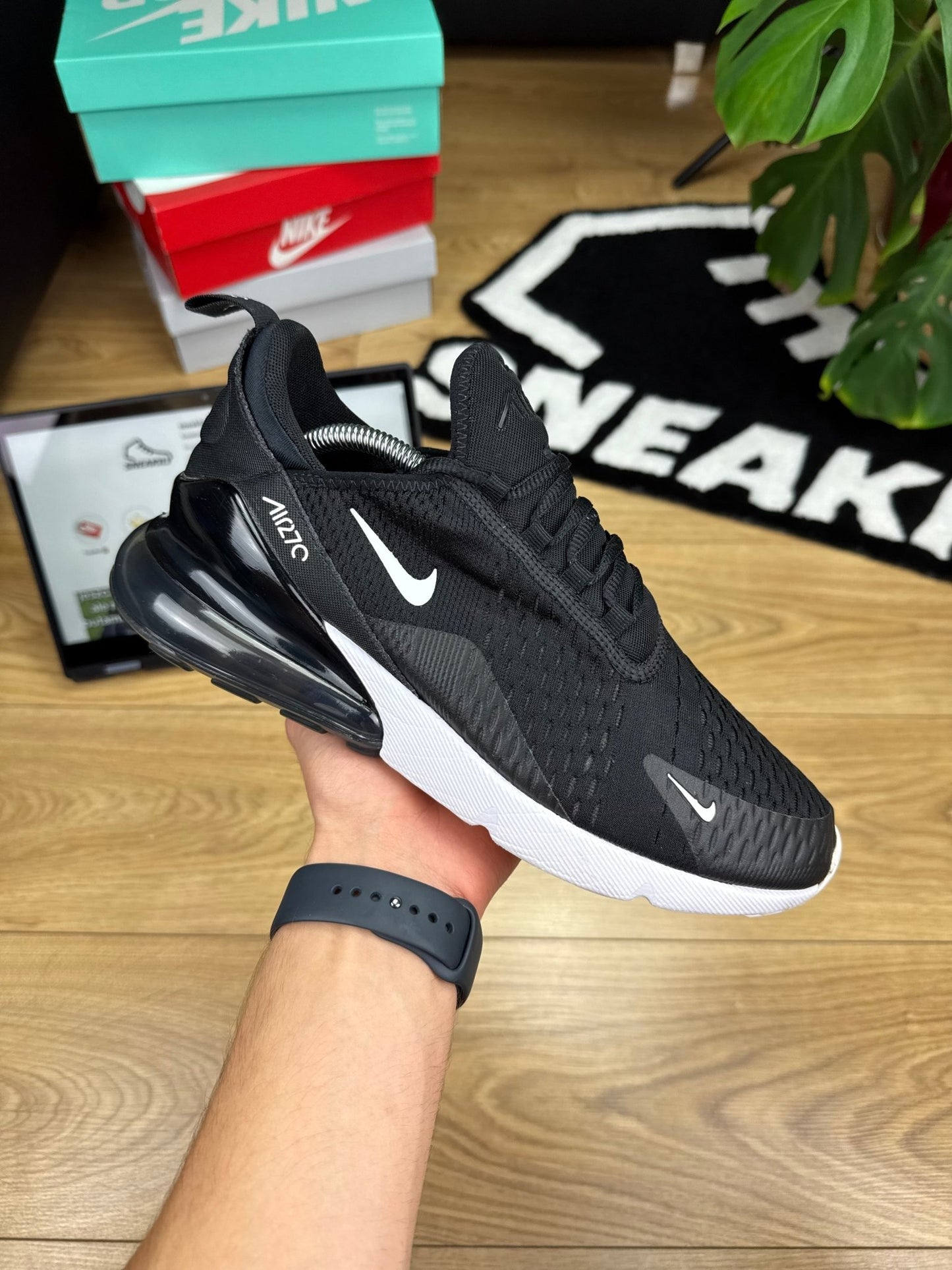 Nike Air Max 270 (43)