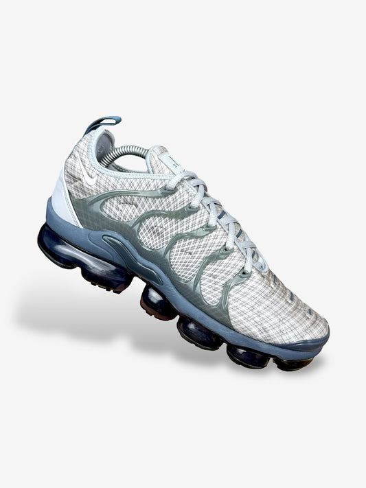Nike Air Vapormax Plus (42)