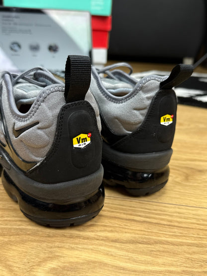 Nike Air Vapormax Plus (42)
