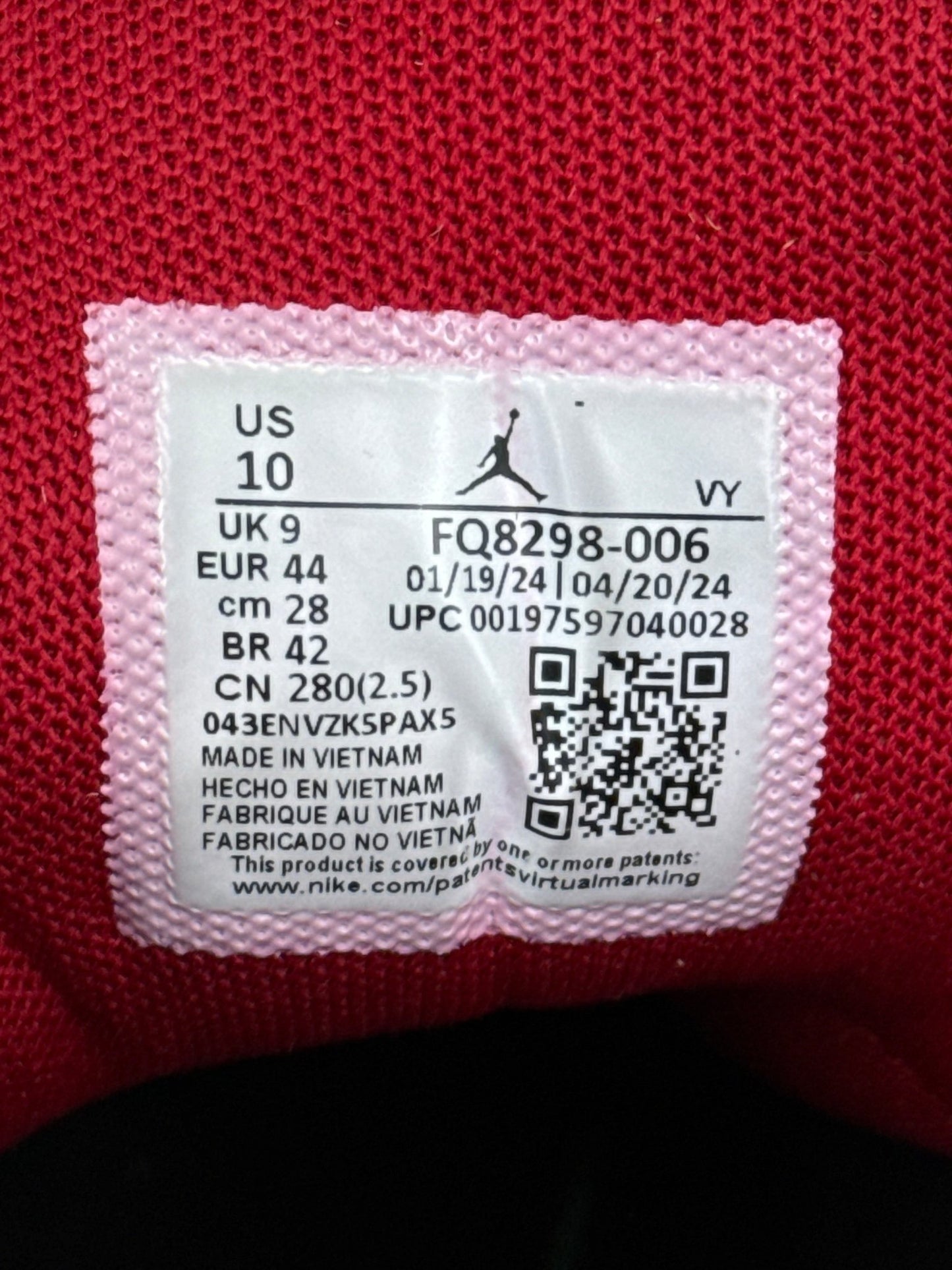 Nike Air Jordan Max Aura 6 (44)