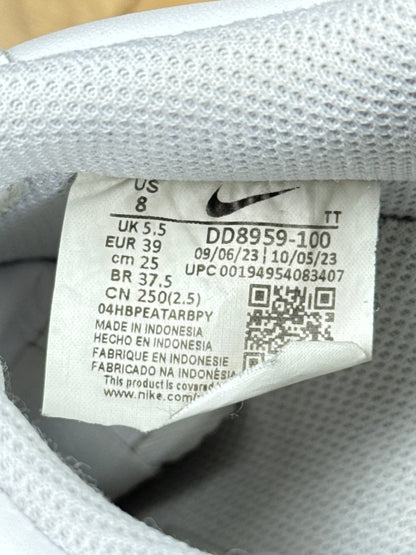 Nike Air Force 1 Low (39)