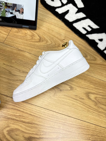 Nike Air Force 1 Low (38.5)