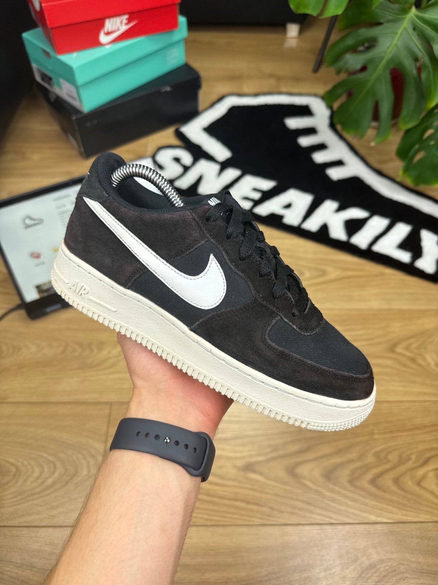 Nike Air Force 1 Low (38.5)