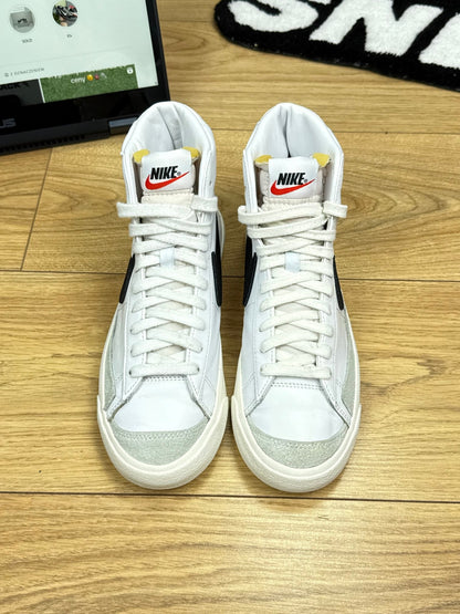 Nike Blazer Mid 77 (39)