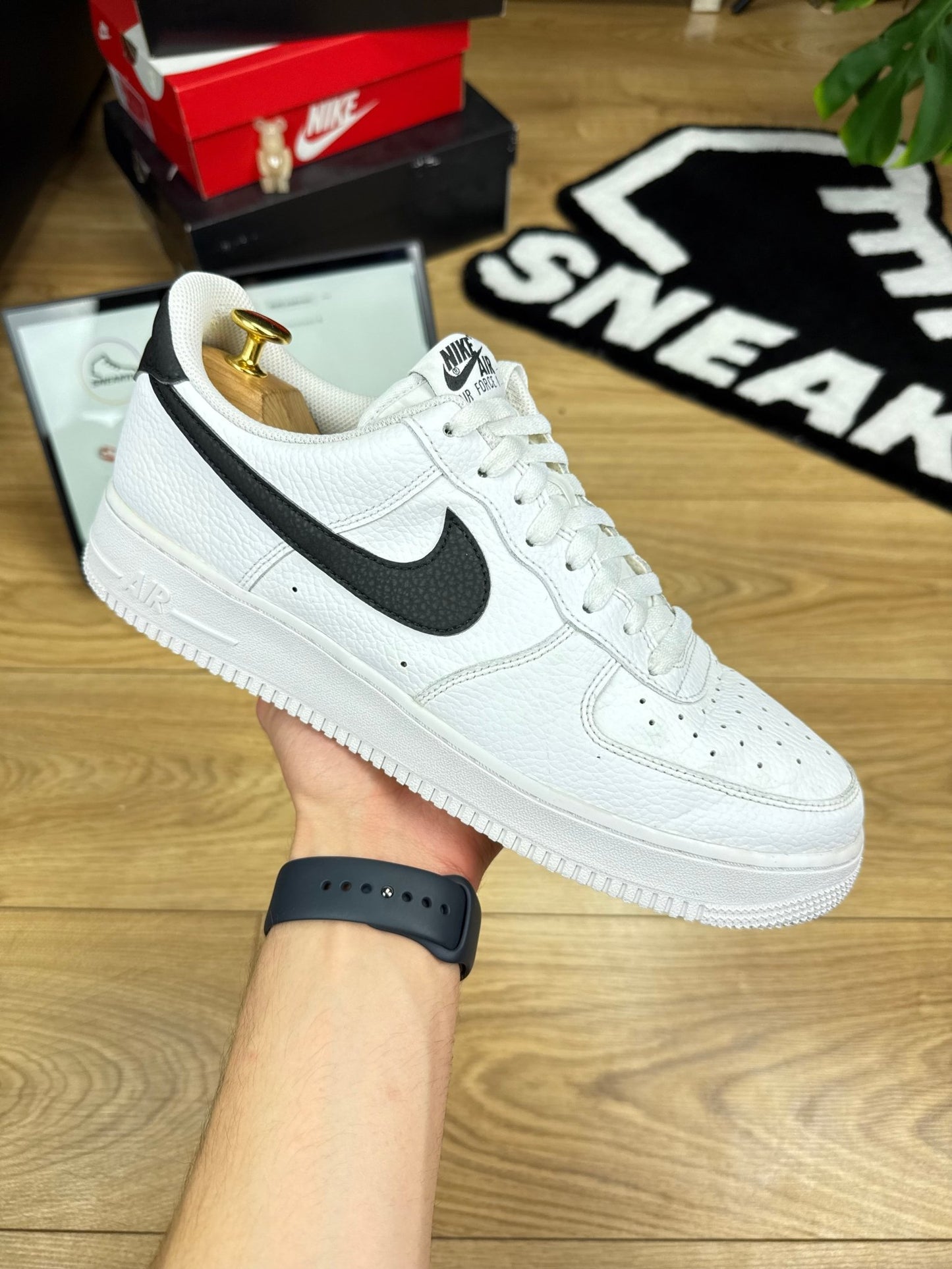 Nike Air Force 1 Low (45.5)