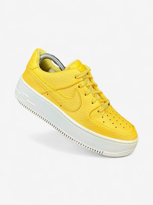 Nike Air Force 1 Sage (37.5)