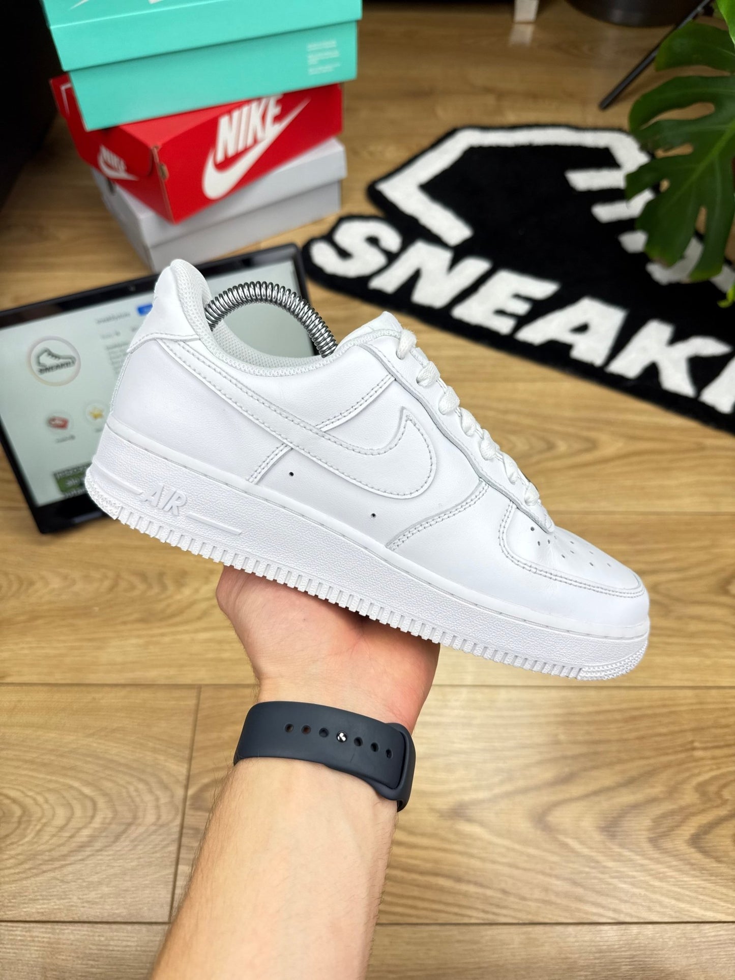 Nike Air Force 1 Low (40)