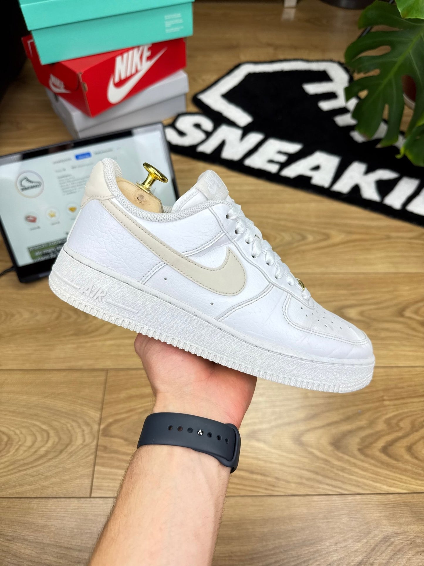 Nike Air Force 1 Low (40.5)
