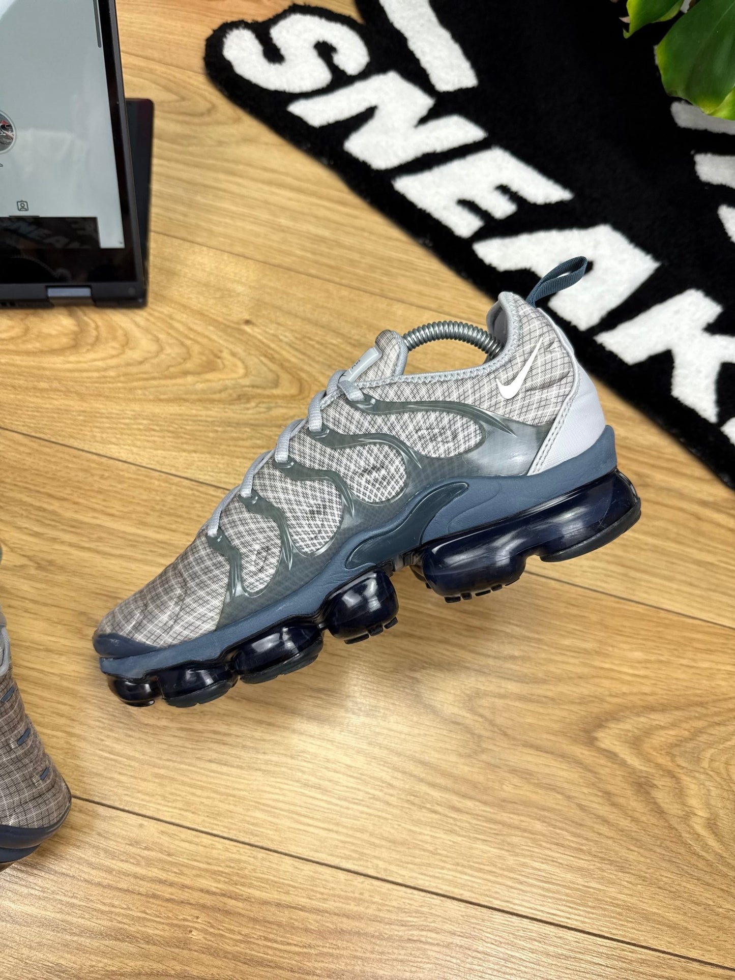 Nike Air Vapormax Plus (42)