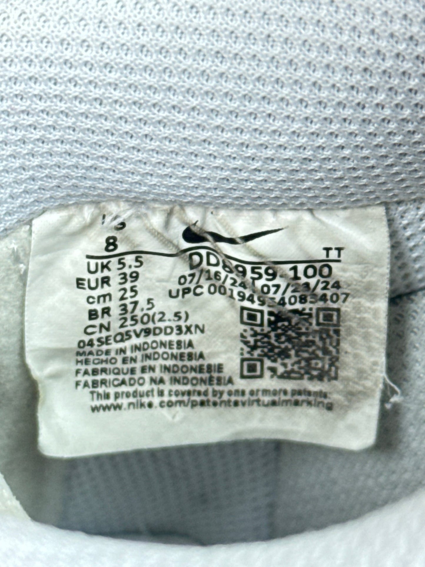 Nike Air Force 1 Low (39)