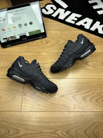 Nike Air Max 95 (42.5)