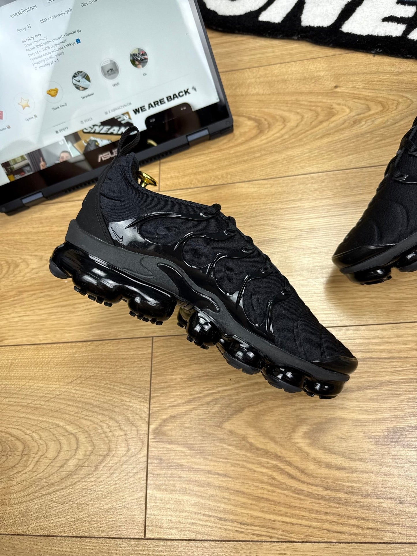 Nike Air Vapormax Plus (42)