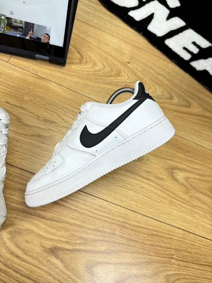 Nike Air Force 1 Low (37.5)