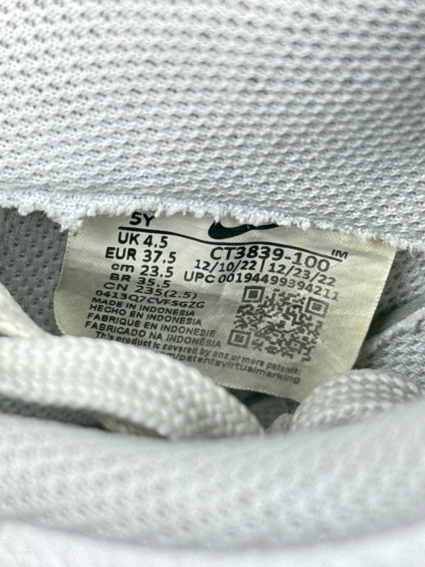 Nike Air Force 1 Low (37.5)