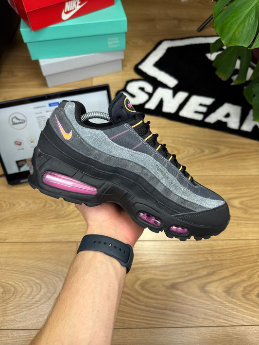 Nike Air Max 95 (42.5)