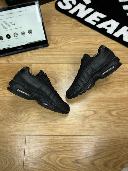Nike Air Max 95 (44)