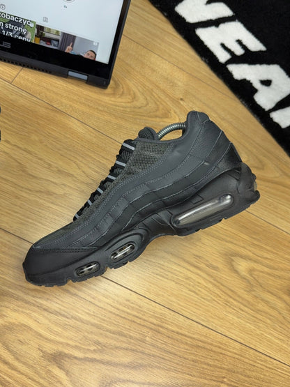 Nike Air Max 95 (43)