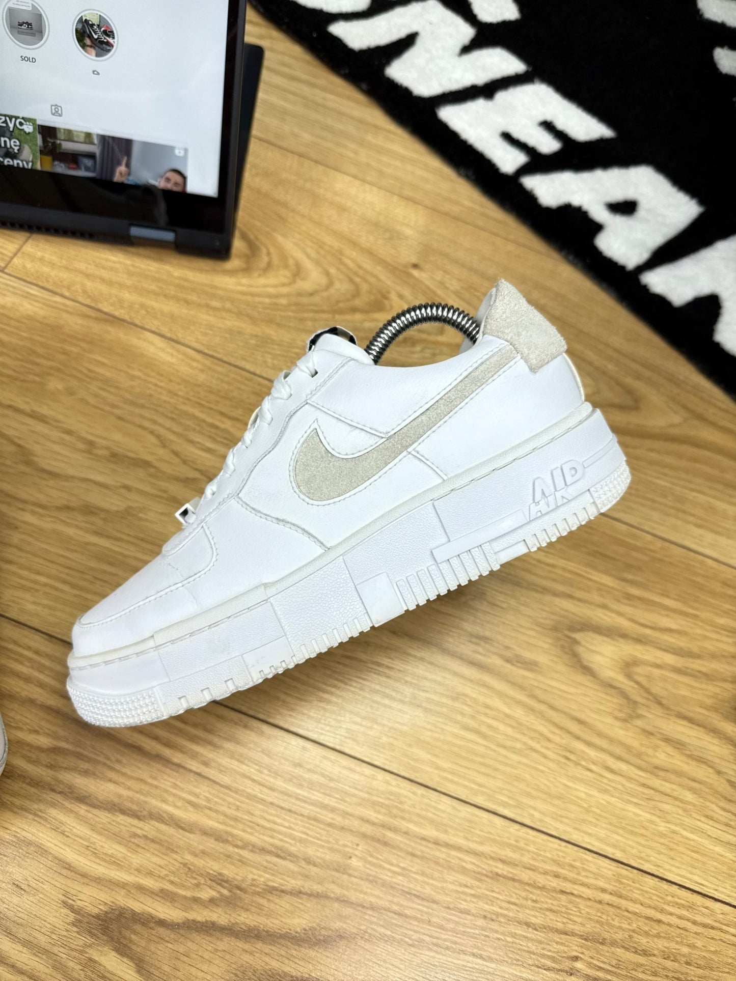 Nike Air Force 1 Pixel (39)