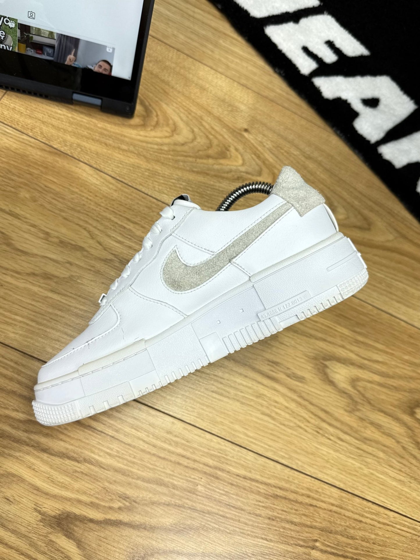 Nike Air Force 1 Pixel (39)