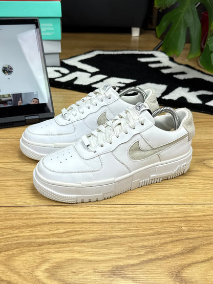 Nike Air Force 1 Pixel (39)