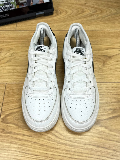 Nike Air Force 1 Low (38)