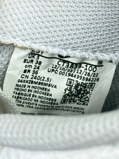 Nike Air Force 1 Low (38)