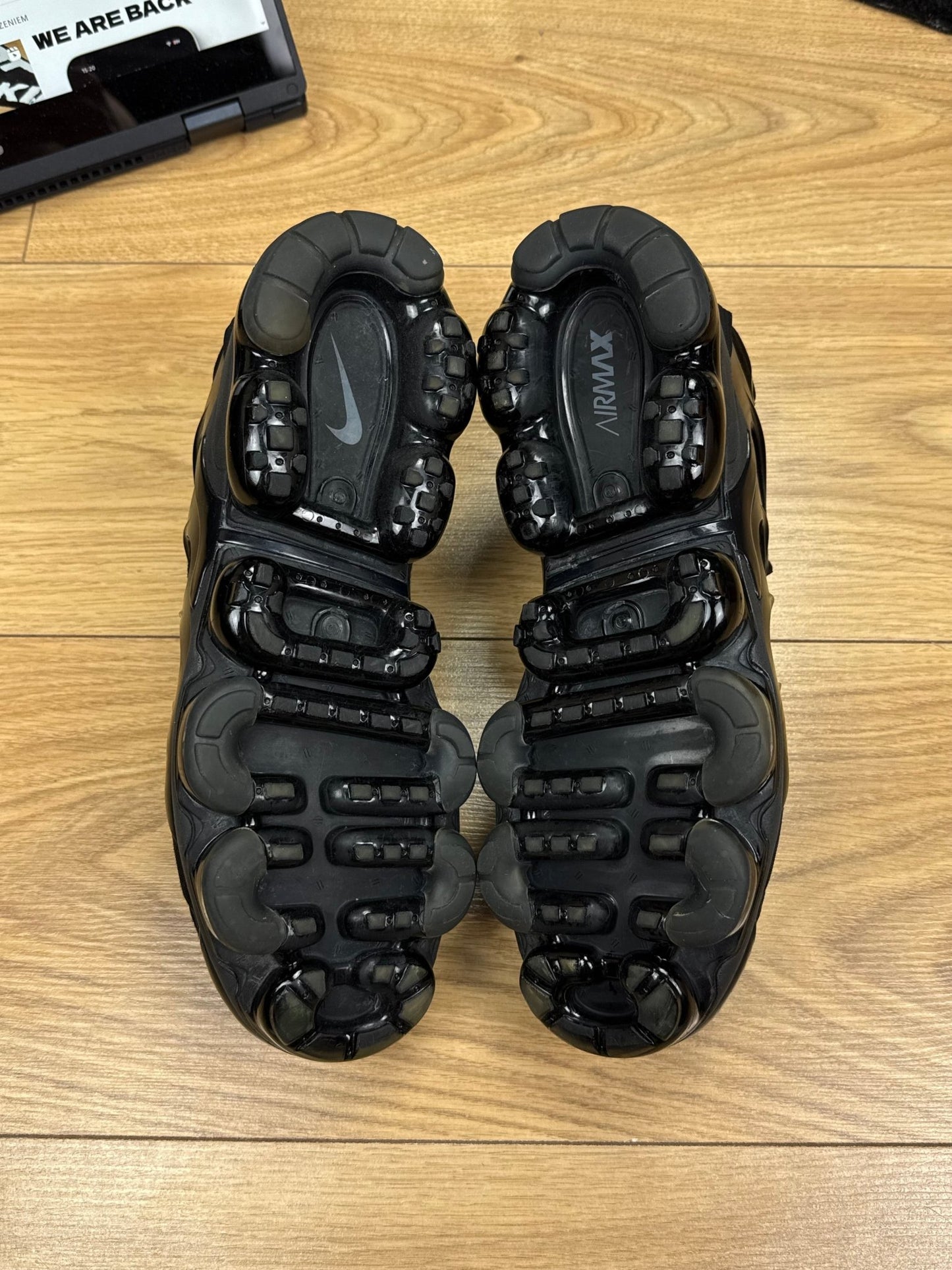 Nike Air Vapormax Plus (42.5)